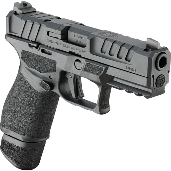 Spring Field Echelon 9mm 3-15rd mags 2-18rd mags Crimson Trace Red dot